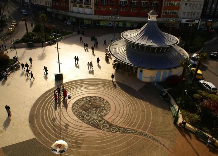 Bournecoast: Short Walk To Beach And Shops - Fm746